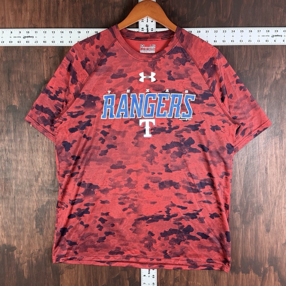 Texas Rangers MLB Under Armour Heat Gear Short Sleeve Shirt Red Camo Men's Large